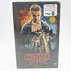 Stranger Things Season 1 4-disc DVD / Blu-Ray Collectors Edition Box Set VHS Box